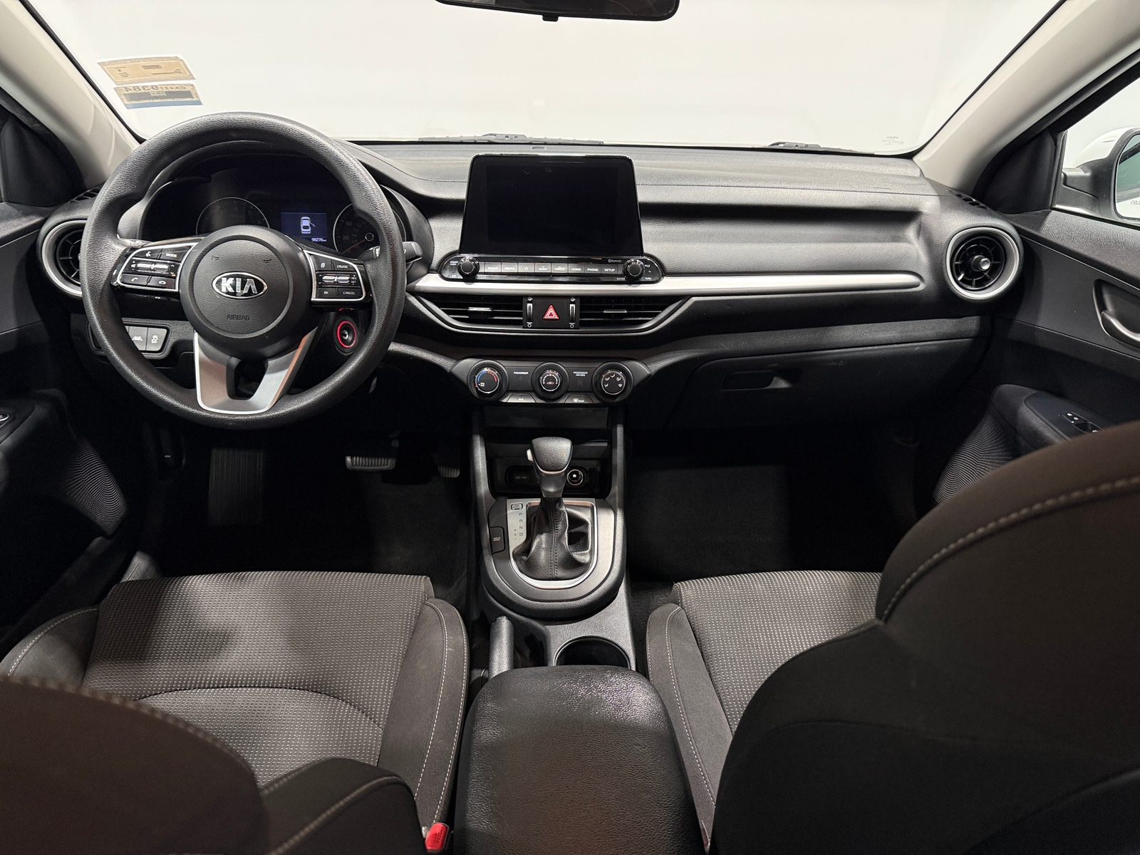 Thumbnail: 2021 Kia Forte - 3