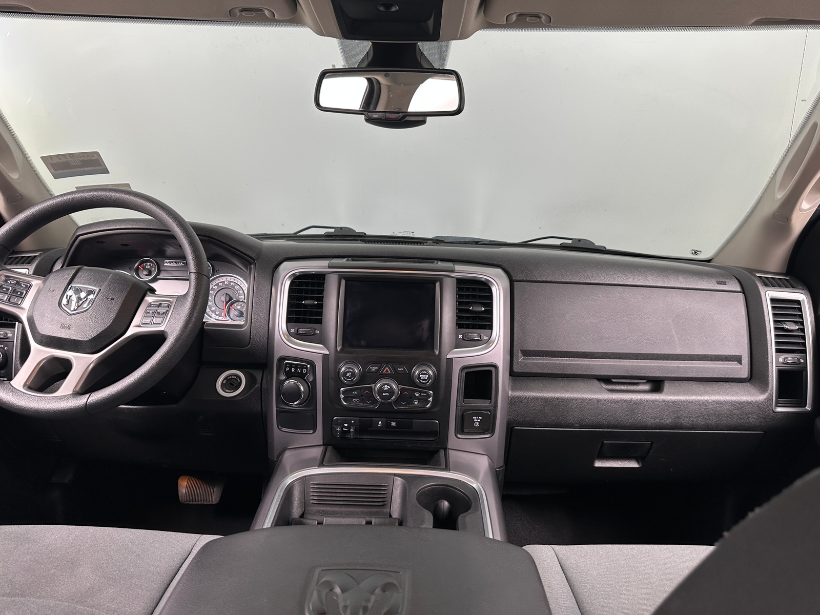 Thumbnail: 2023 RAM 1500 Classic - 3