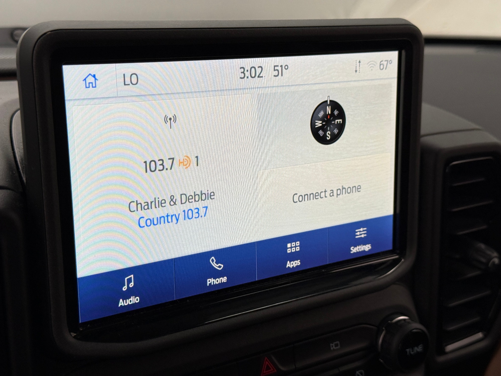 Thumbnail: 2023 Ford Bronco Sport - 3