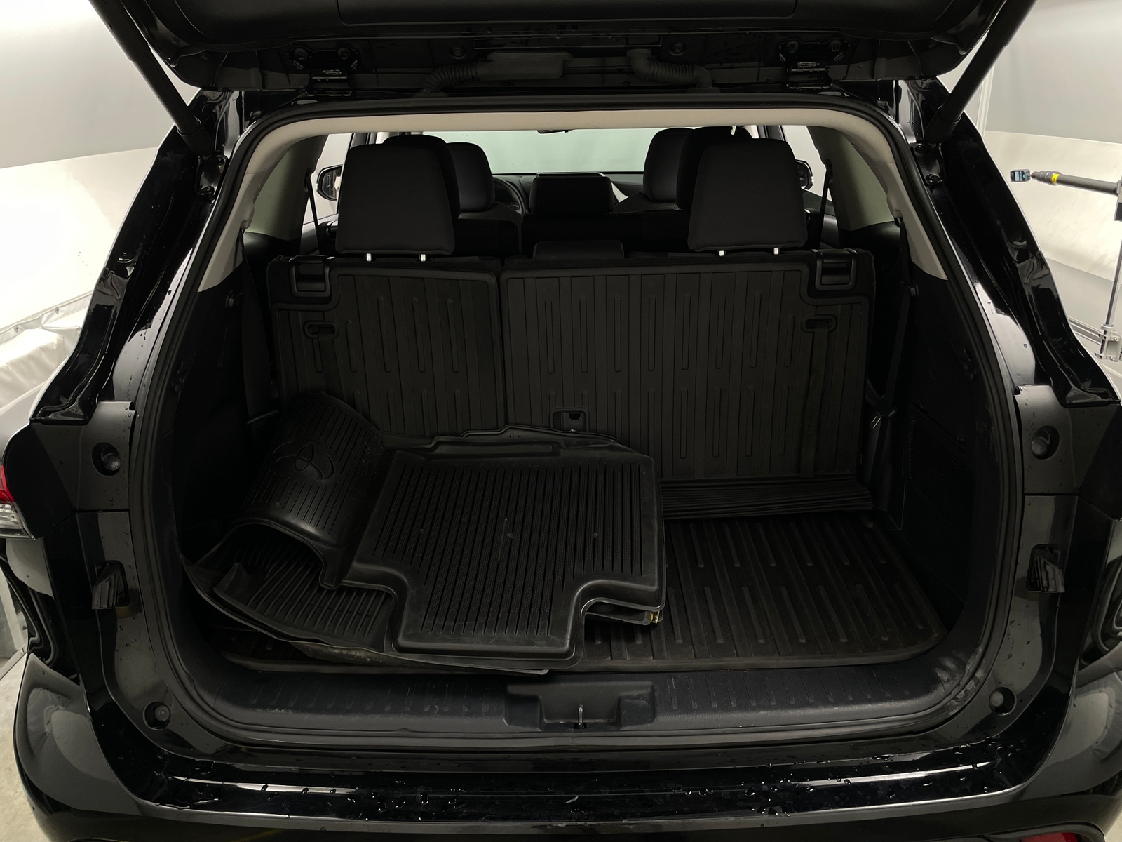 Thumbnail: 2024 Toyota Highlander - 7