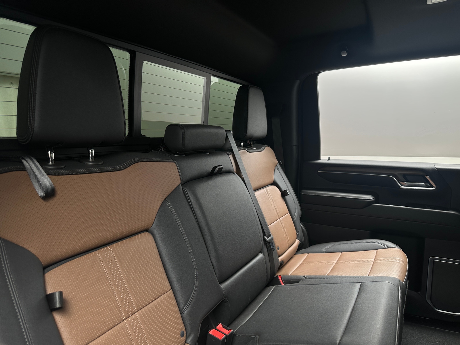 Thumbnail: 2024 Chevrolet Silverado 3500 - 5