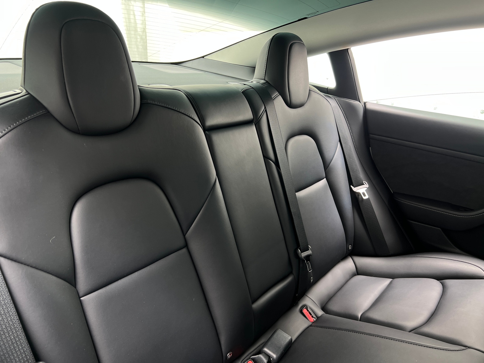 Thumbnail: 2022 Tesla Model 3 - 5