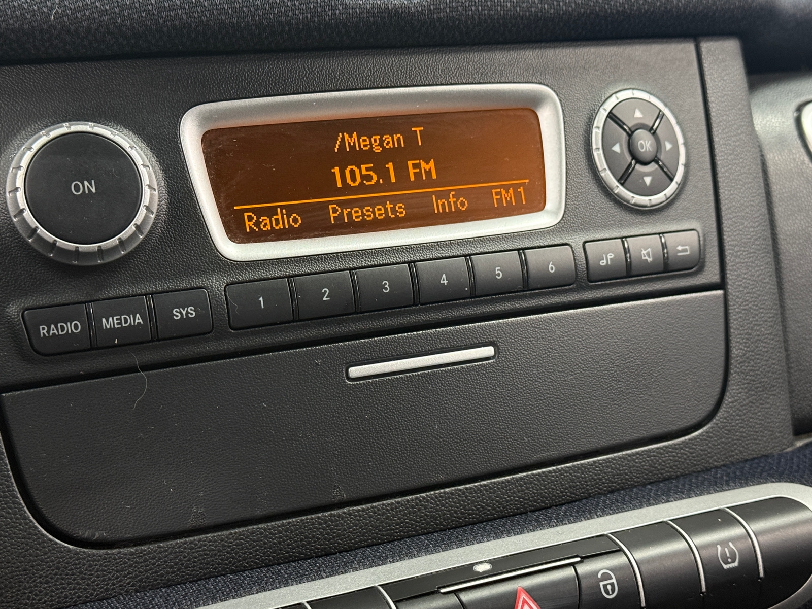 Thumbnail: 2013 smart fortwo - 4