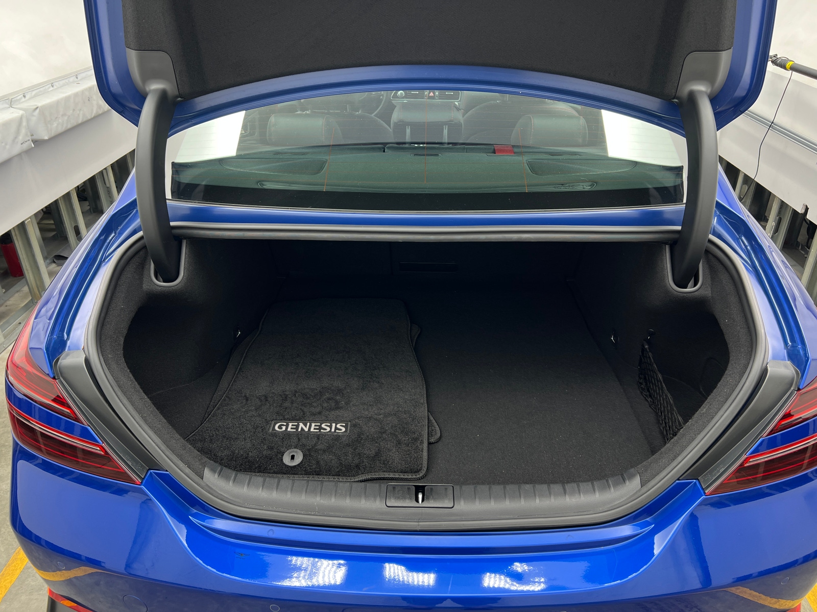 Thumbnail: 2023 Genesis G70 - 6