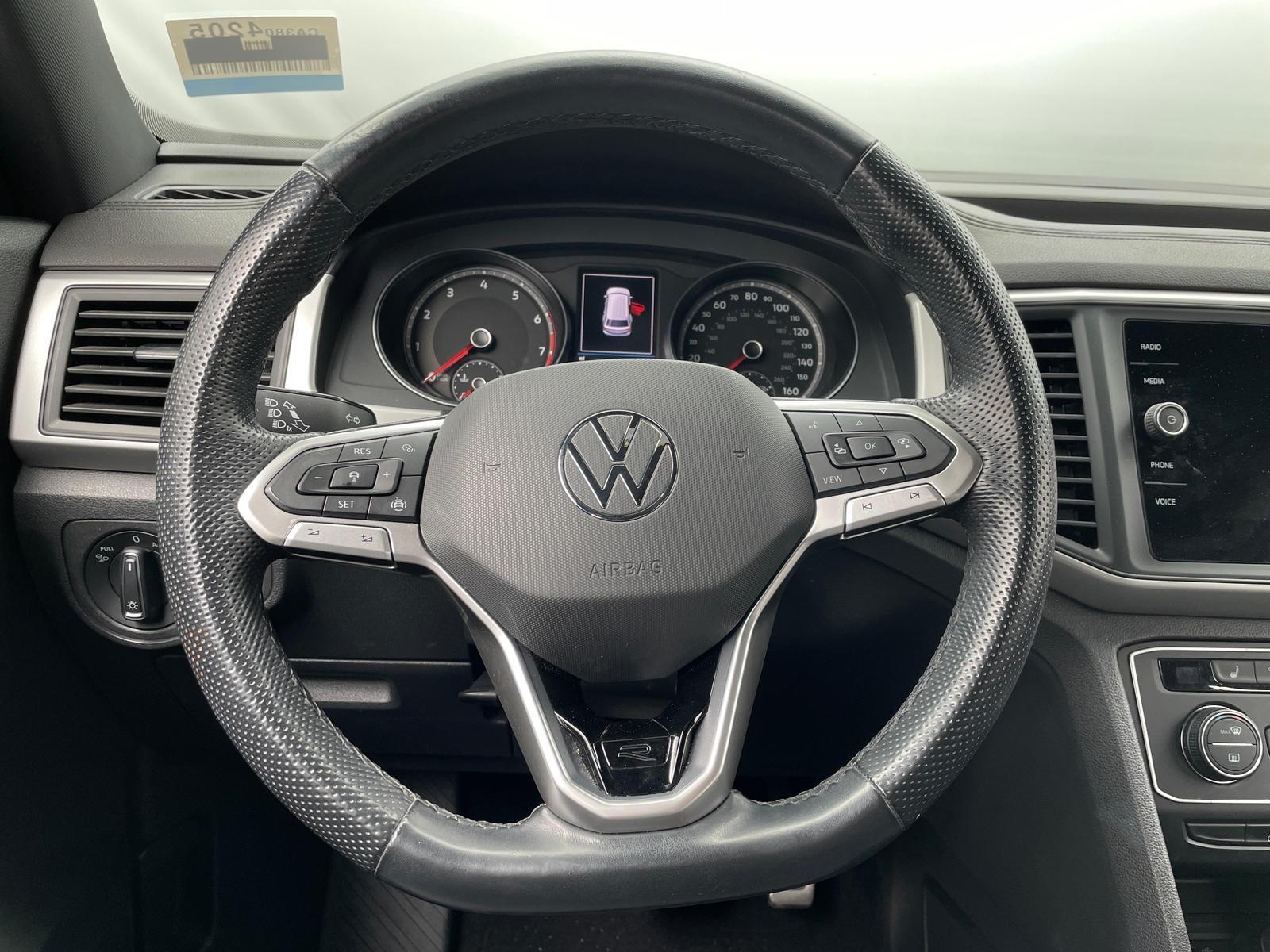 Thumbnail: 2021 Volkswagen Atlas - 4