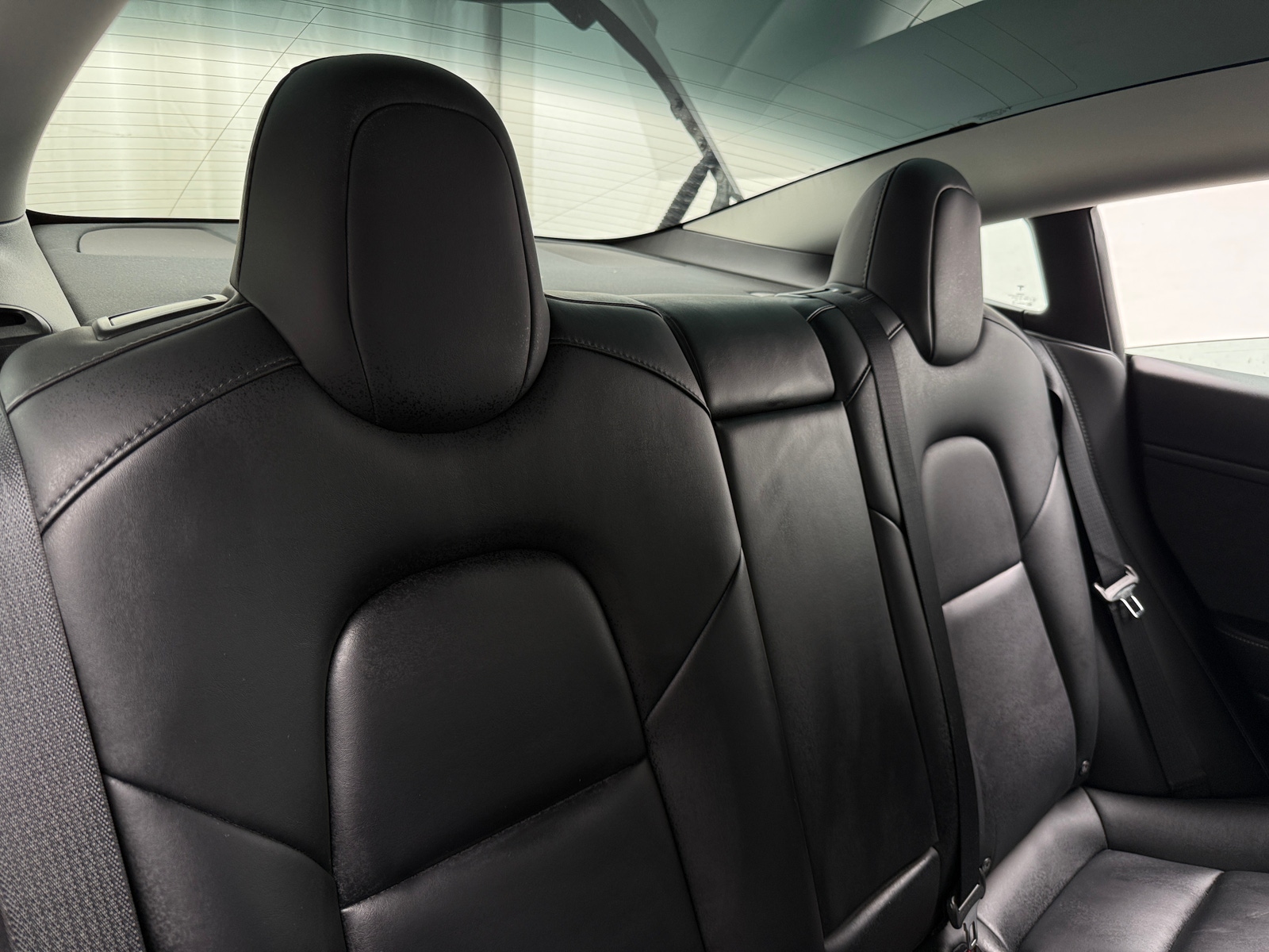 Thumbnail: 2022 Tesla Model 3 - 5