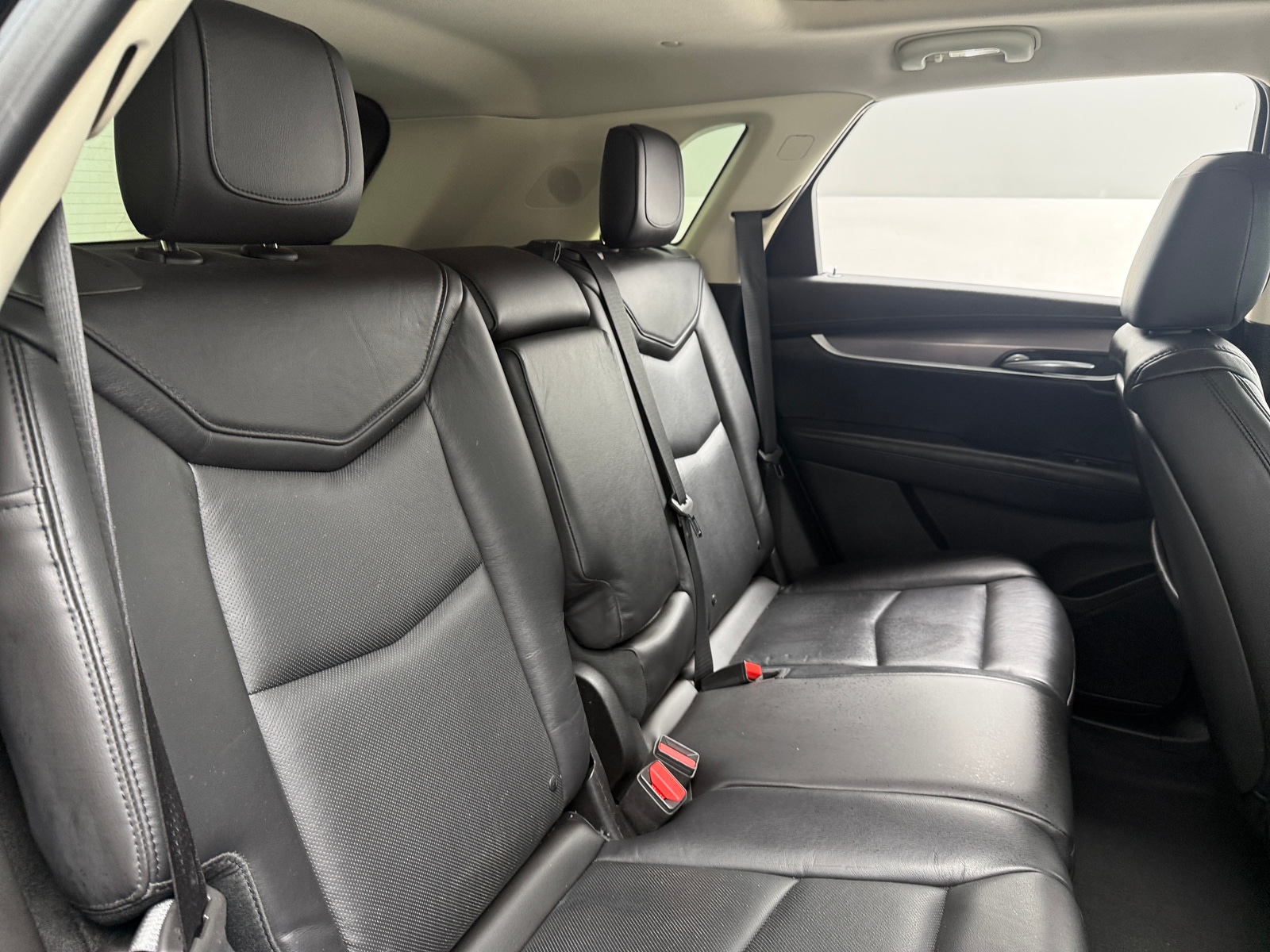 Thumbnail: 2017 Cadillac XT5 - 5