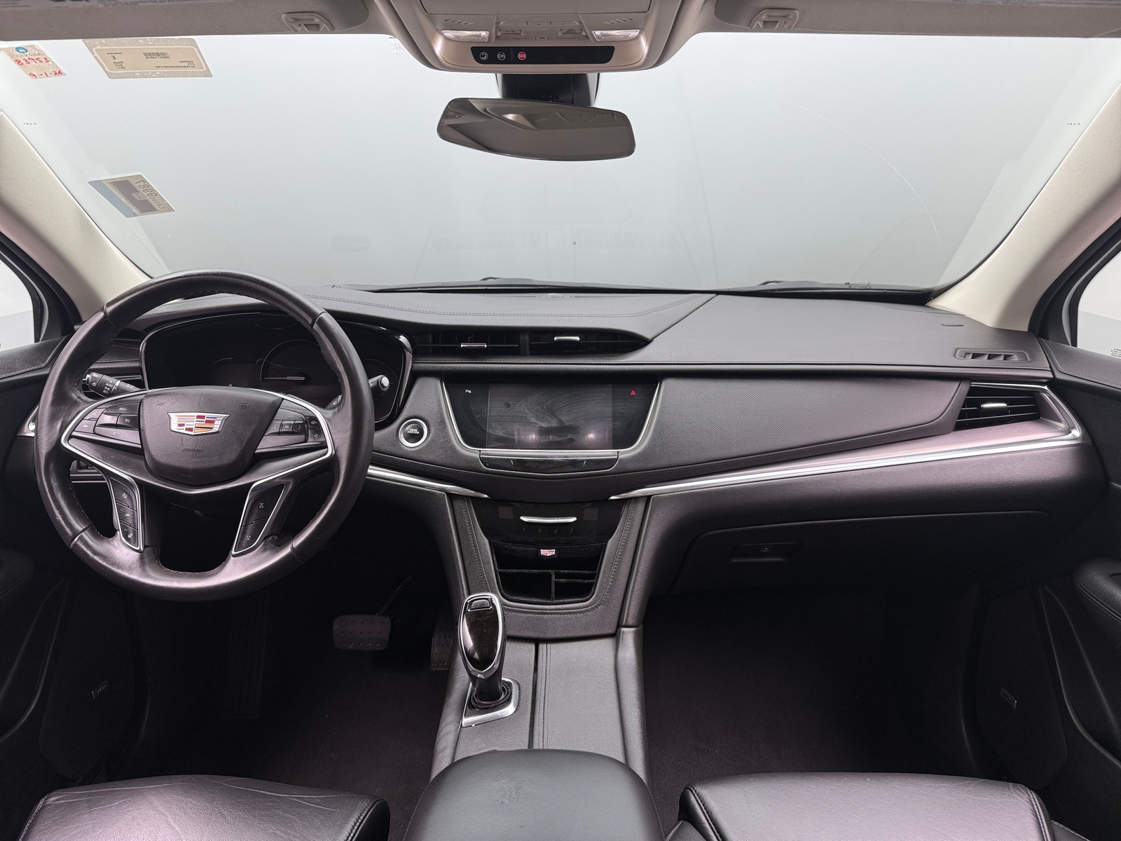 Thumbnail: 2017 Cadillac XT5 - 2