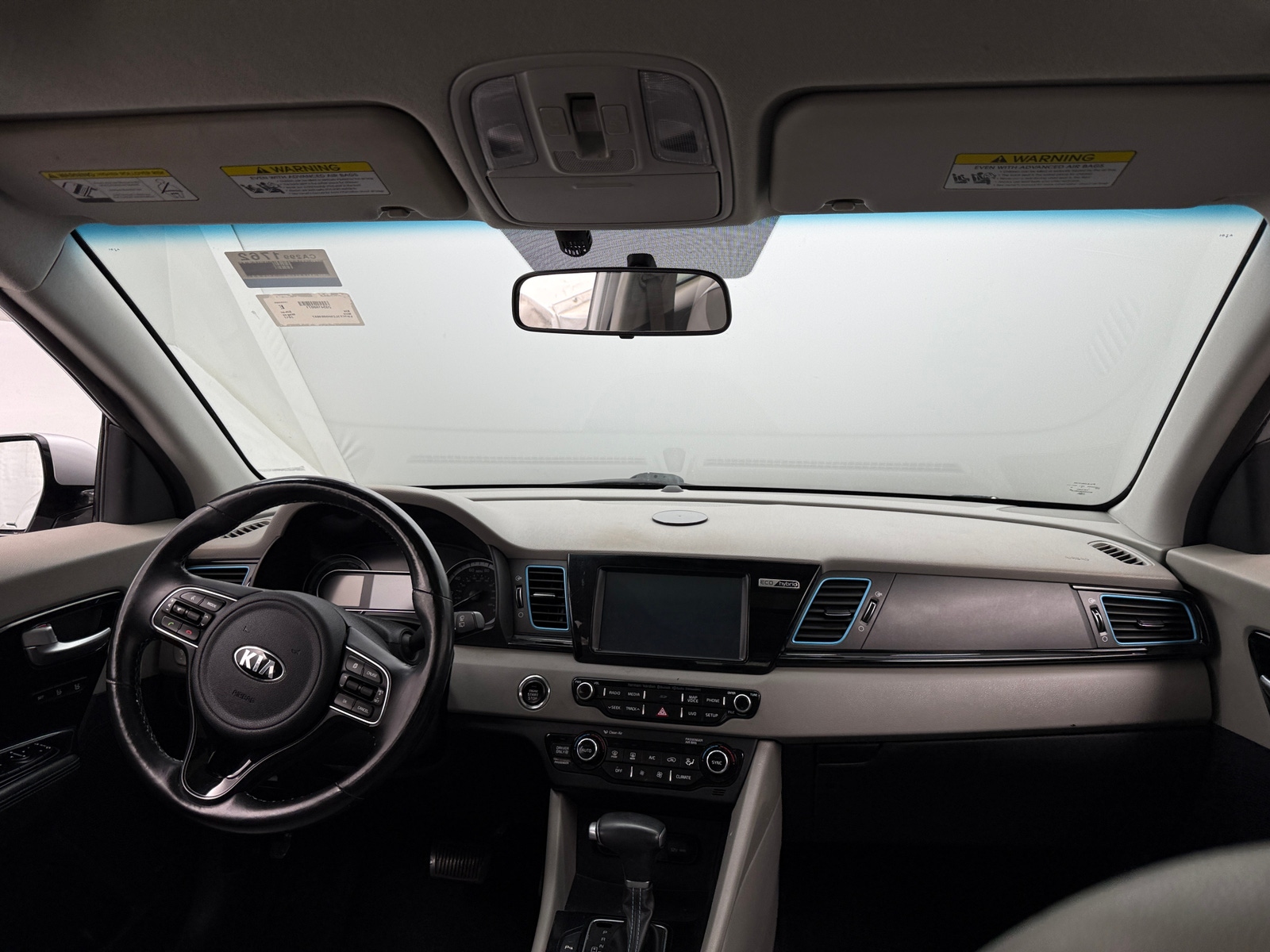 Thumbnail: 2017 Kia Niro - 2