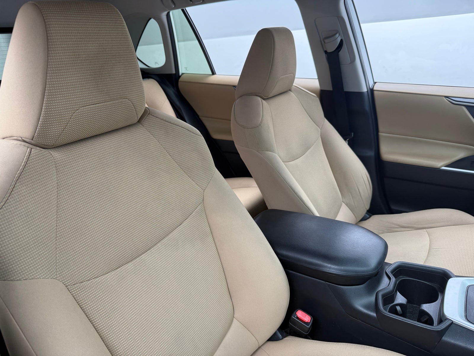 Thumbnail: 2019 Toyota RAV4 - 2