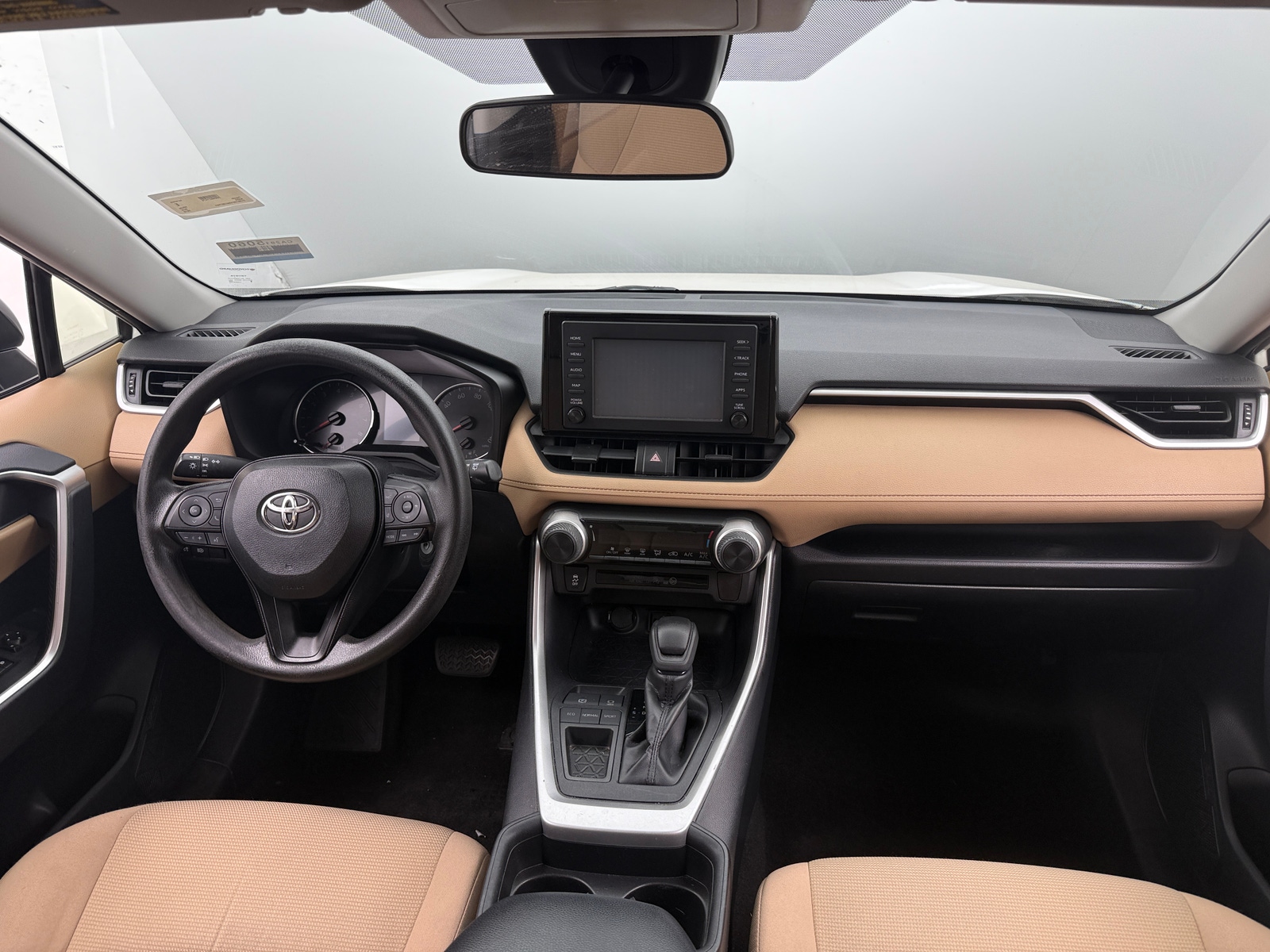 Thumbnail: 2019 Toyota RAV4 - 3