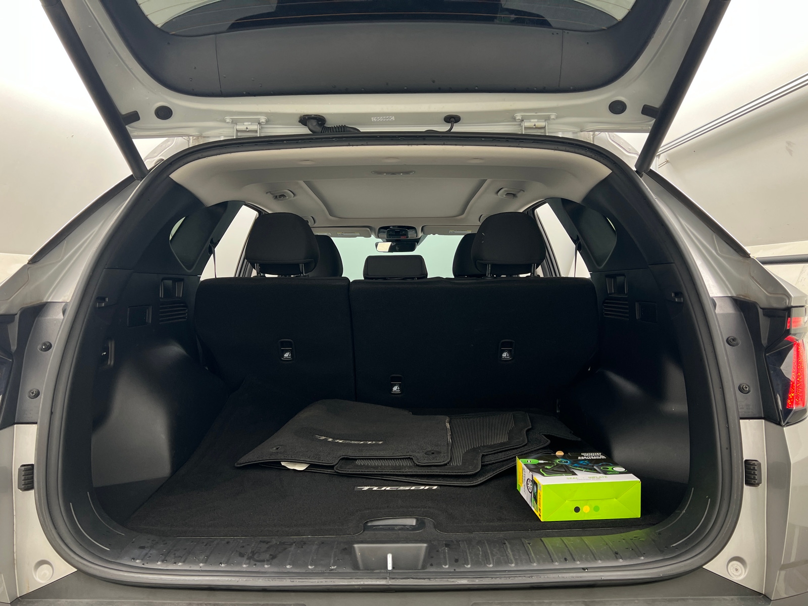 Thumbnail: 2022 Hyundai Tucson - 7