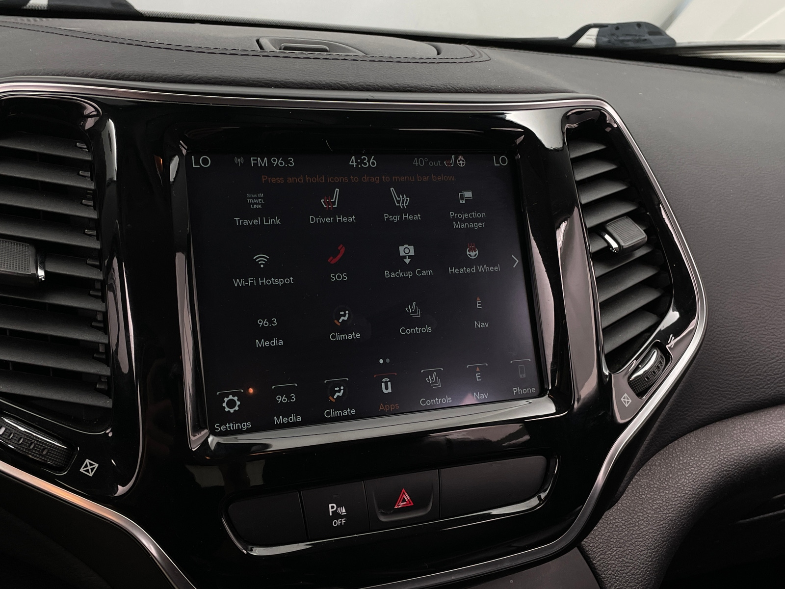 Thumbnail: 2019 Jeep Cherokee - 3