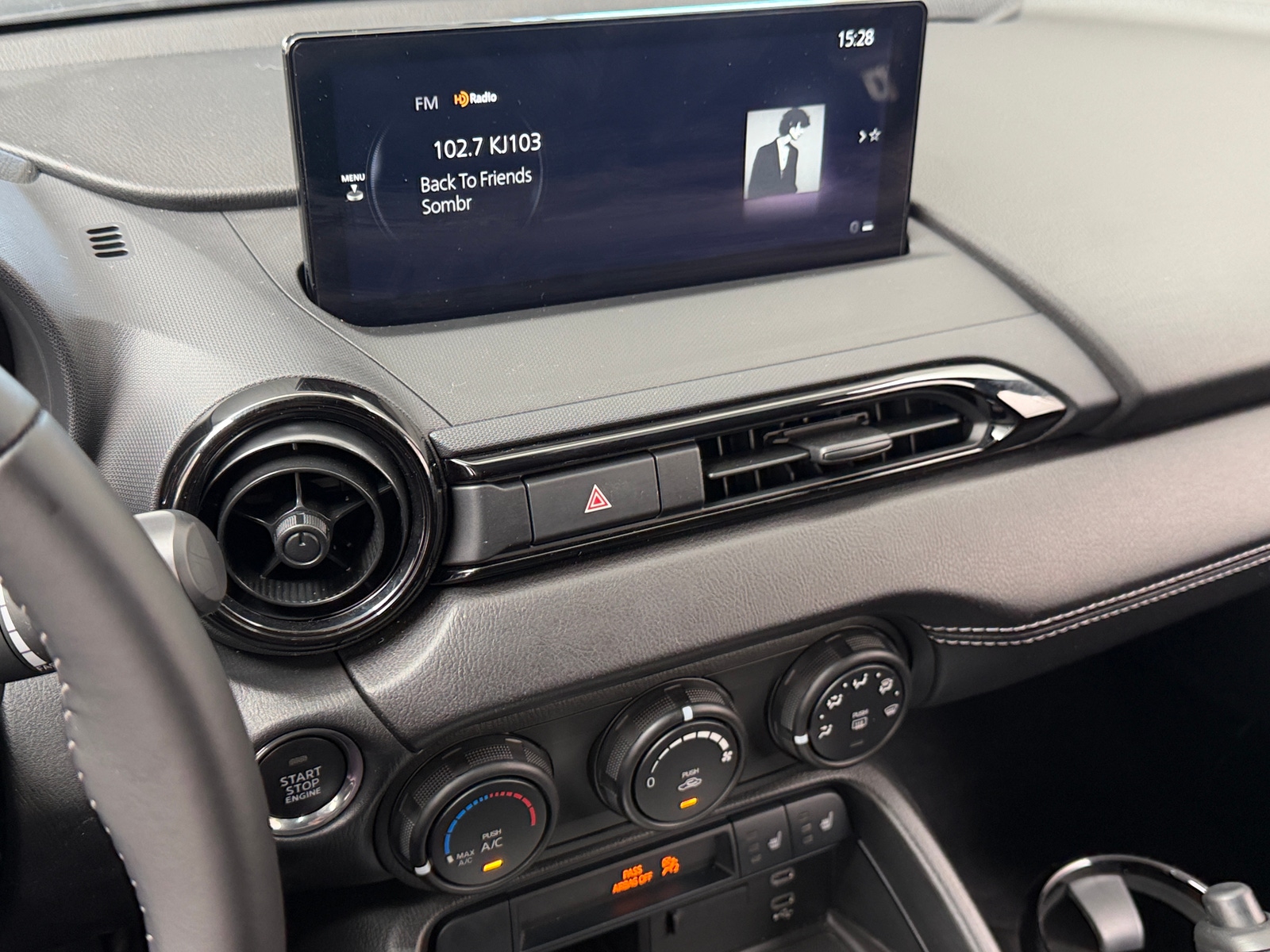 Thumbnail: 2025 Mazda MX-5 Miata - 4