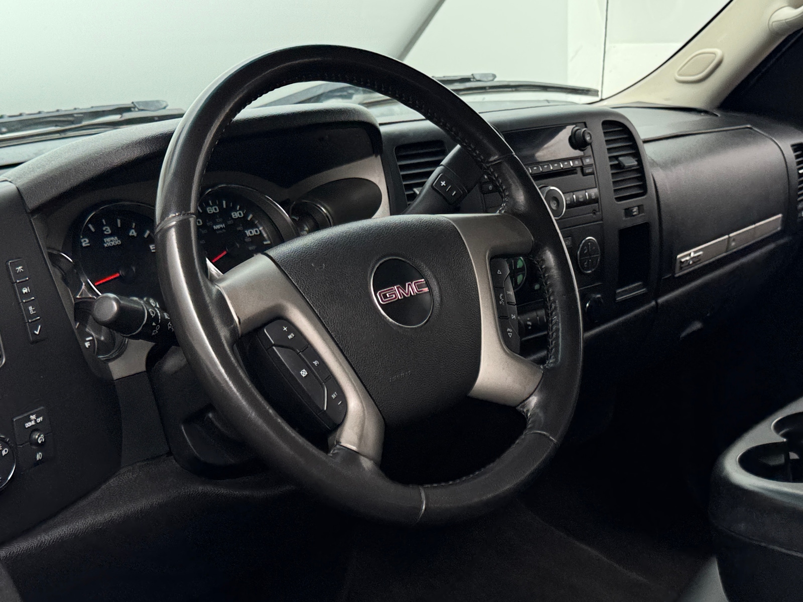Thumbnail: 2012 GMC Sierra 1500 - 5