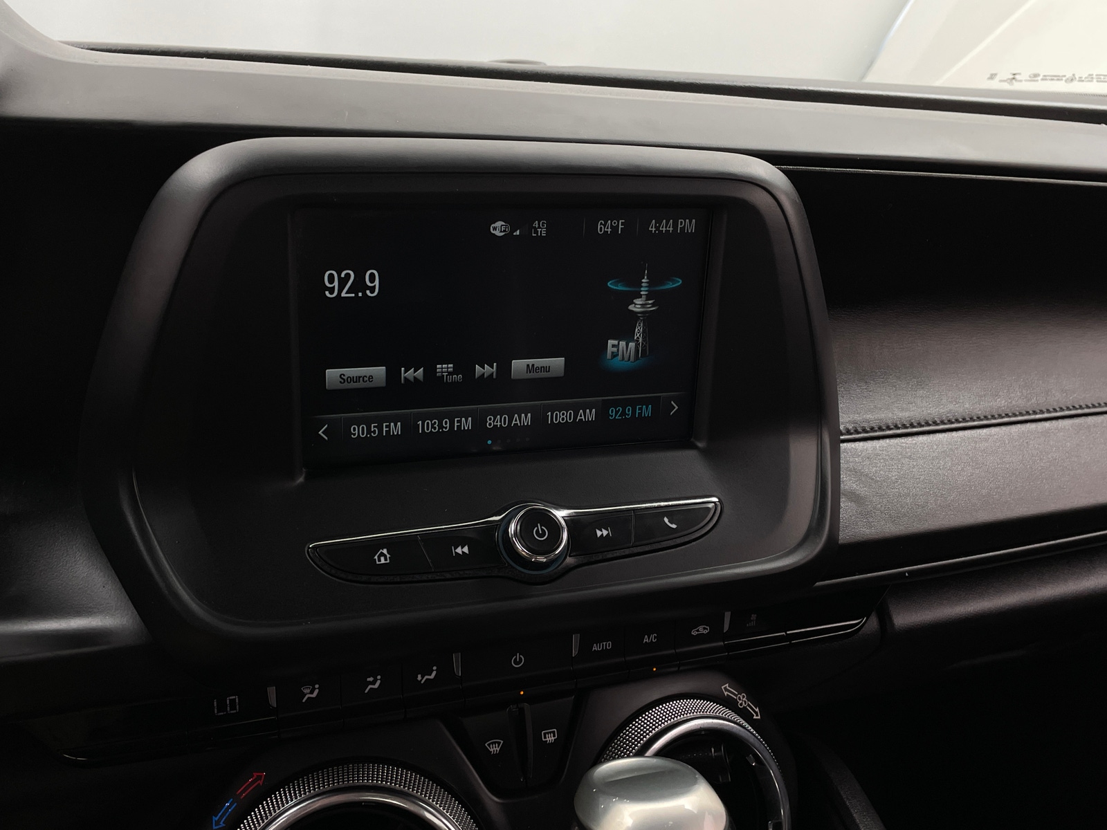 Thumbnail: 2018 Chevrolet Camaro - 3