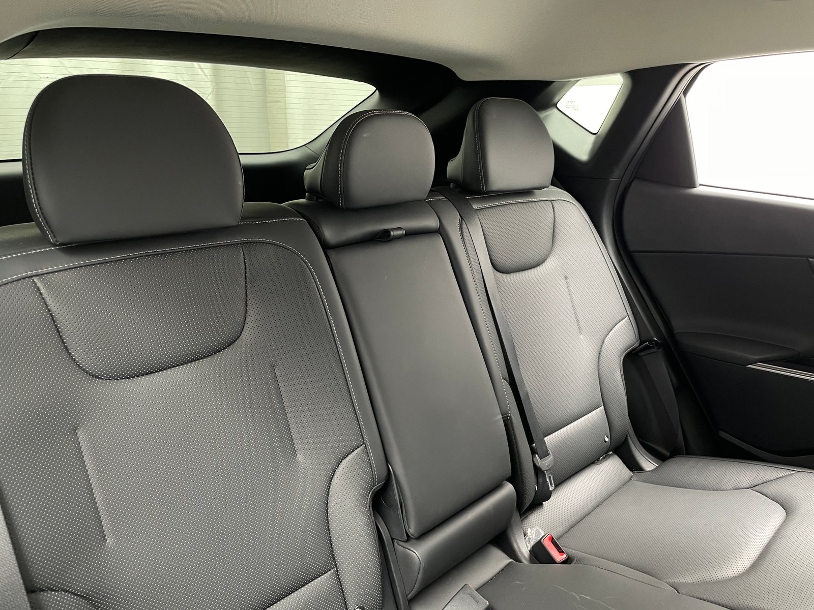 Thumbnail: 2023 Kia EV6 - 5