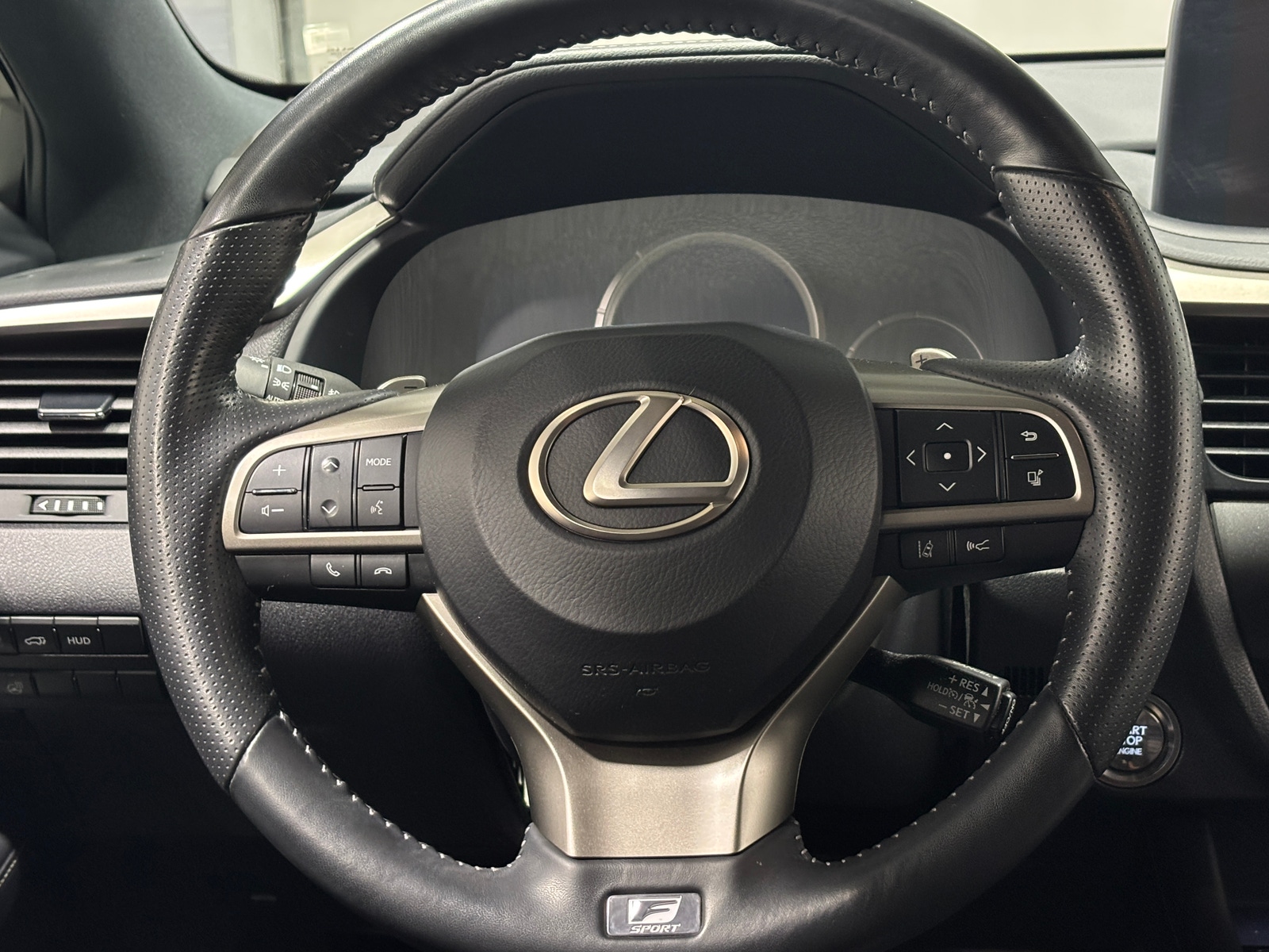 Thumbnail: 2020 Lexus RX - 4