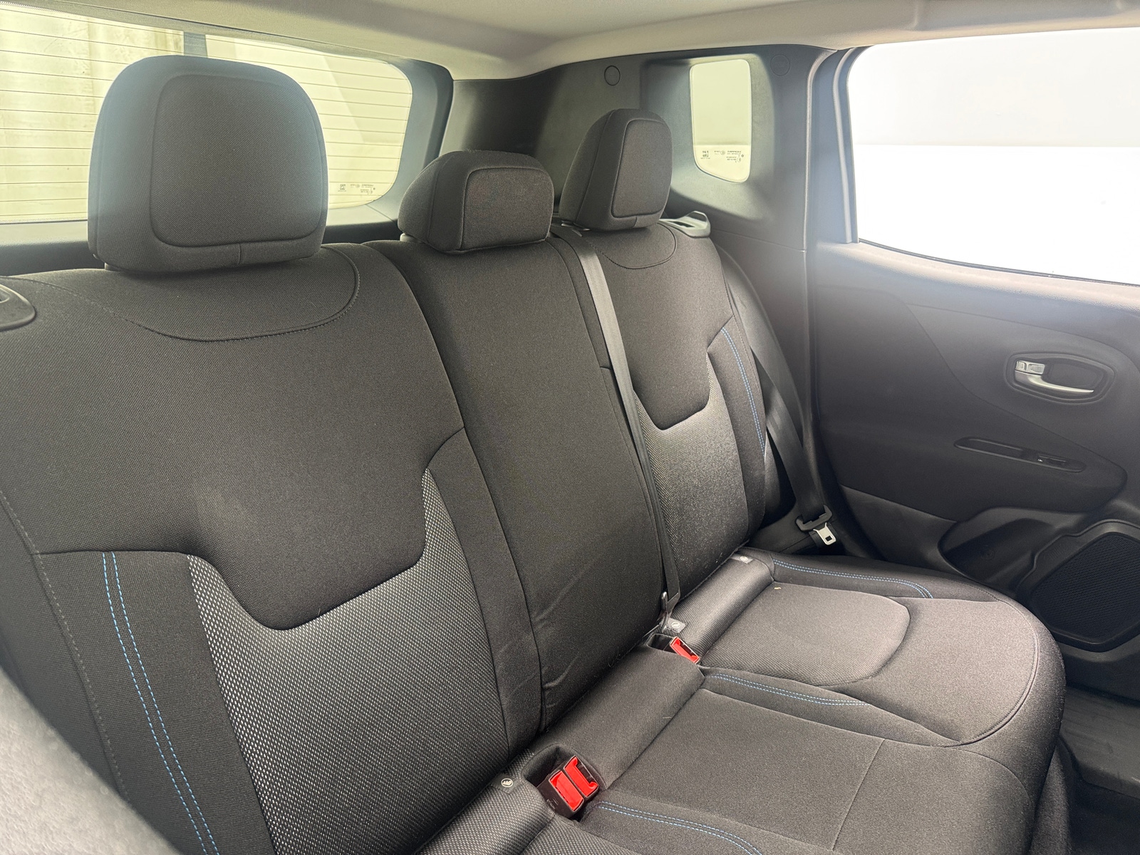 Thumbnail: 2021 Jeep Renegade - 6