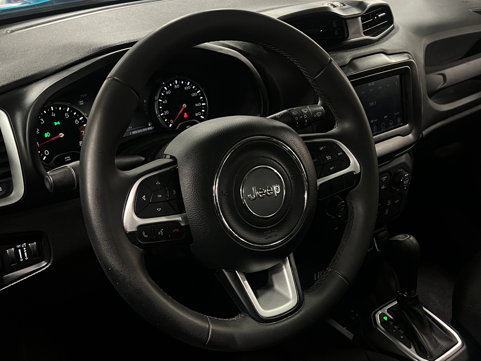 Thumbnail: 2021 Jeep Renegade - 5