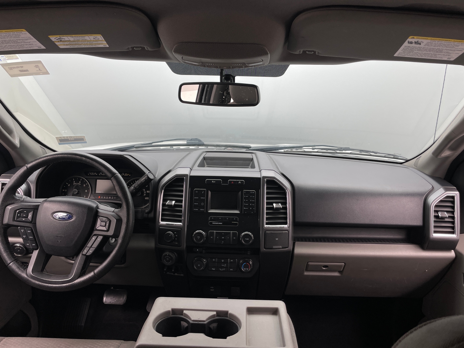 Thumbnail: 2016 Ford Econoline - 3