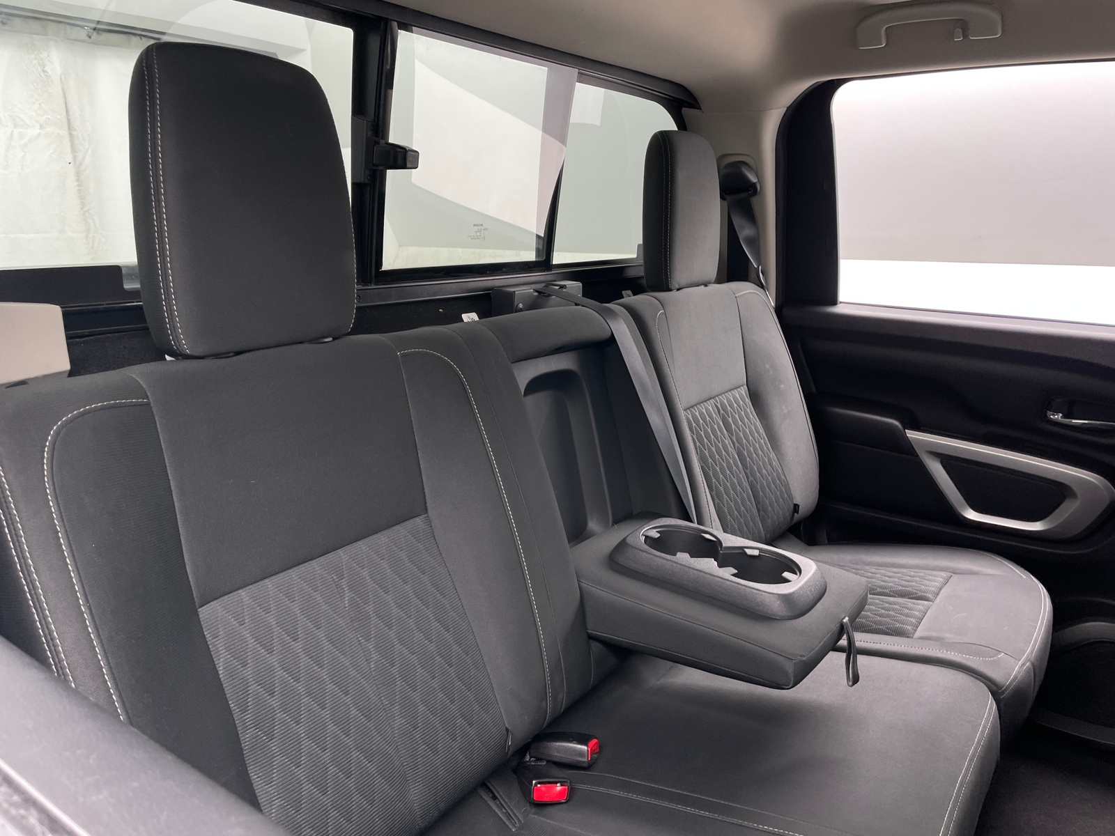 Thumbnail: 2017 Nissan Titan - 6