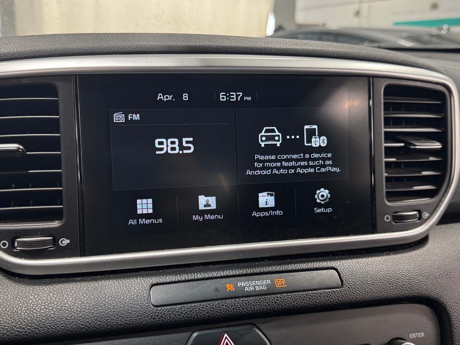 Thumbnail: 2022 Kia Sportage - 4