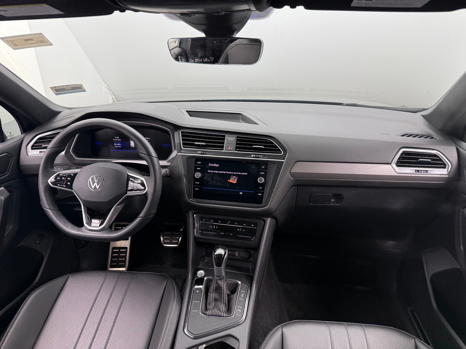 Thumbnail: 2024 Volkswagen Tiguan - 2