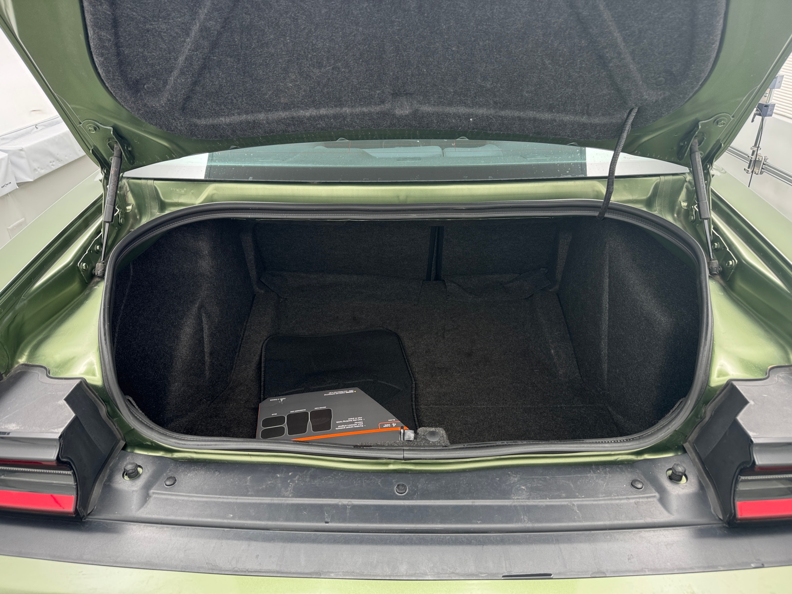 Thumbnail: 2018 Dodge Challenger - 5