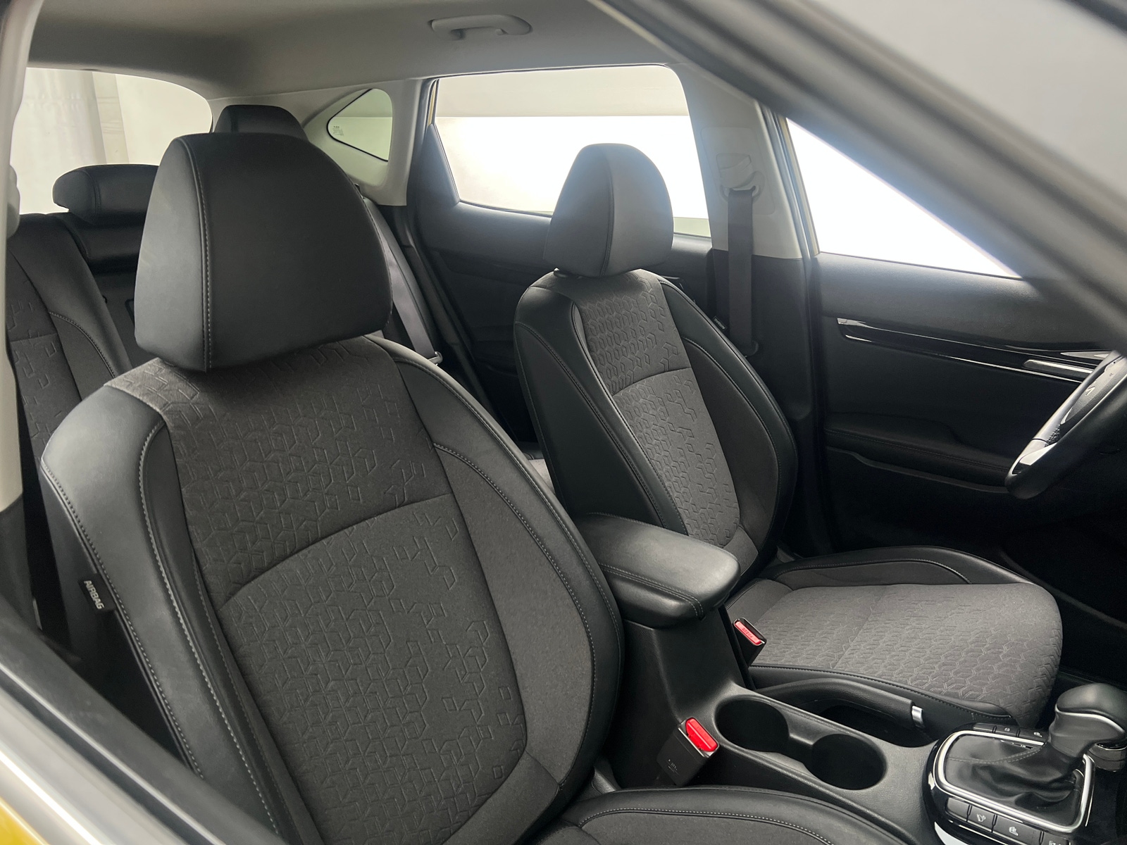 Thumbnail: 2024 Kia Seltos - 2