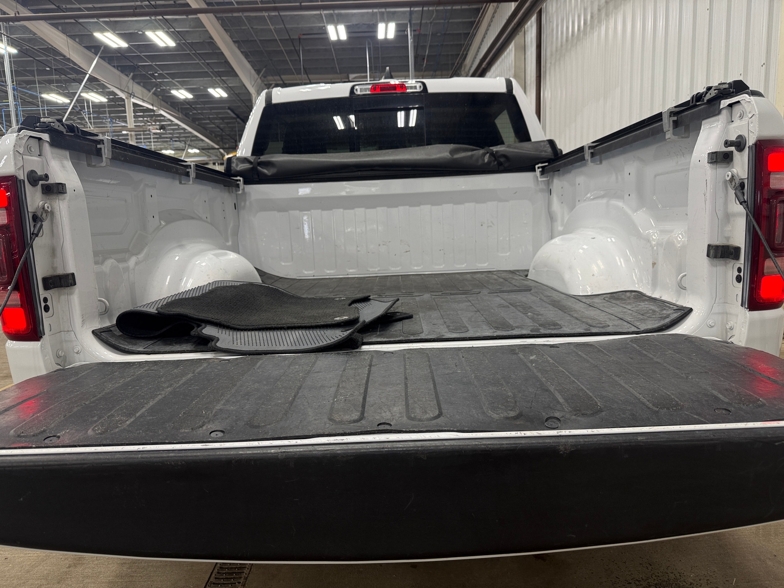 Thumbnail: 2020 RAM 1500 - 6