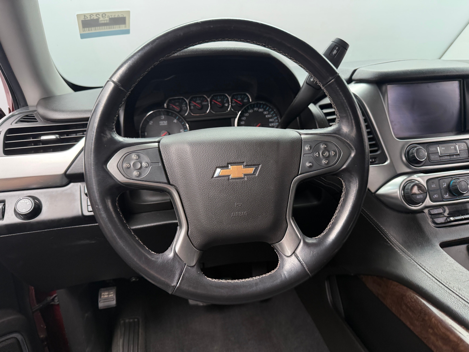 Thumbnail: 2019 Chevrolet Suburban - 5