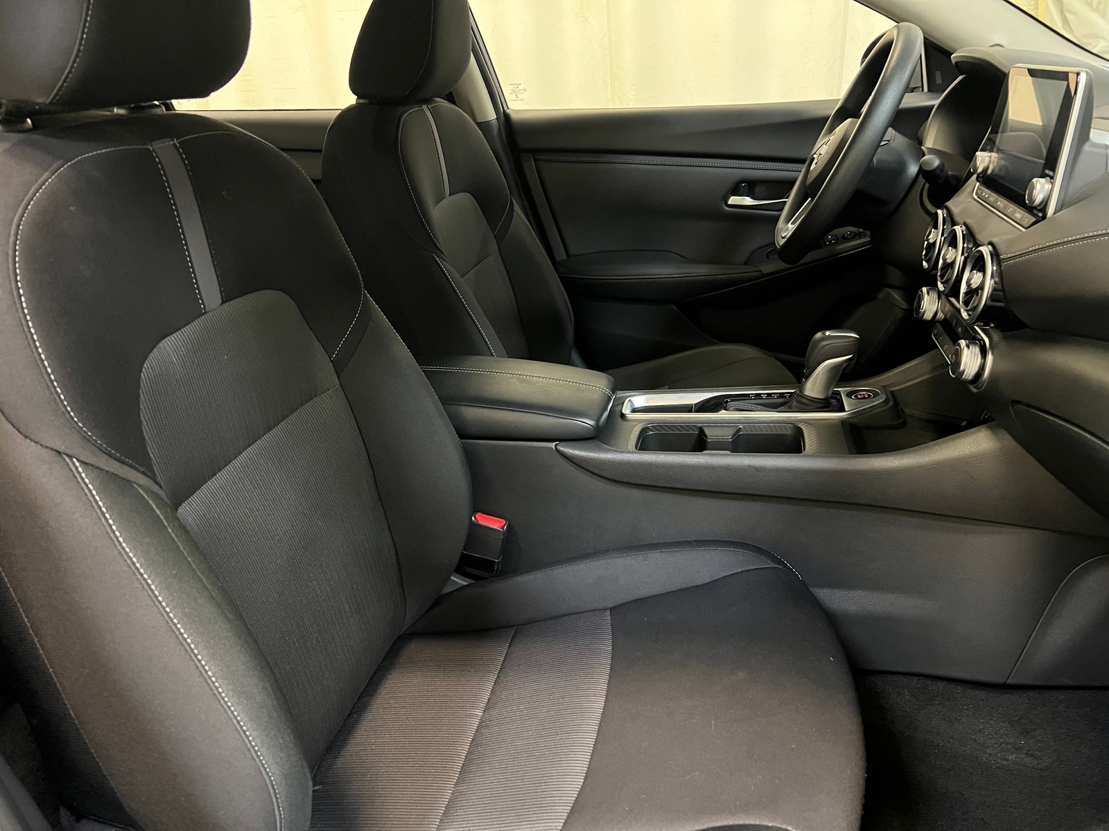 Thumbnail: 2025 Nissan Sentra - 2