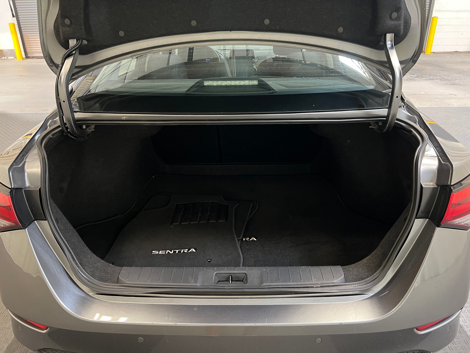 Thumbnail: 2025 Nissan Sentra - 7