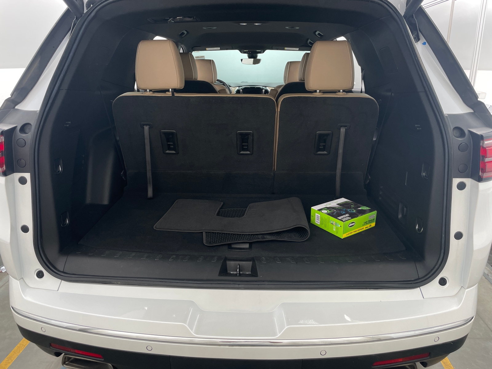 Thumbnail: 2023 Chevrolet Traverse - 6