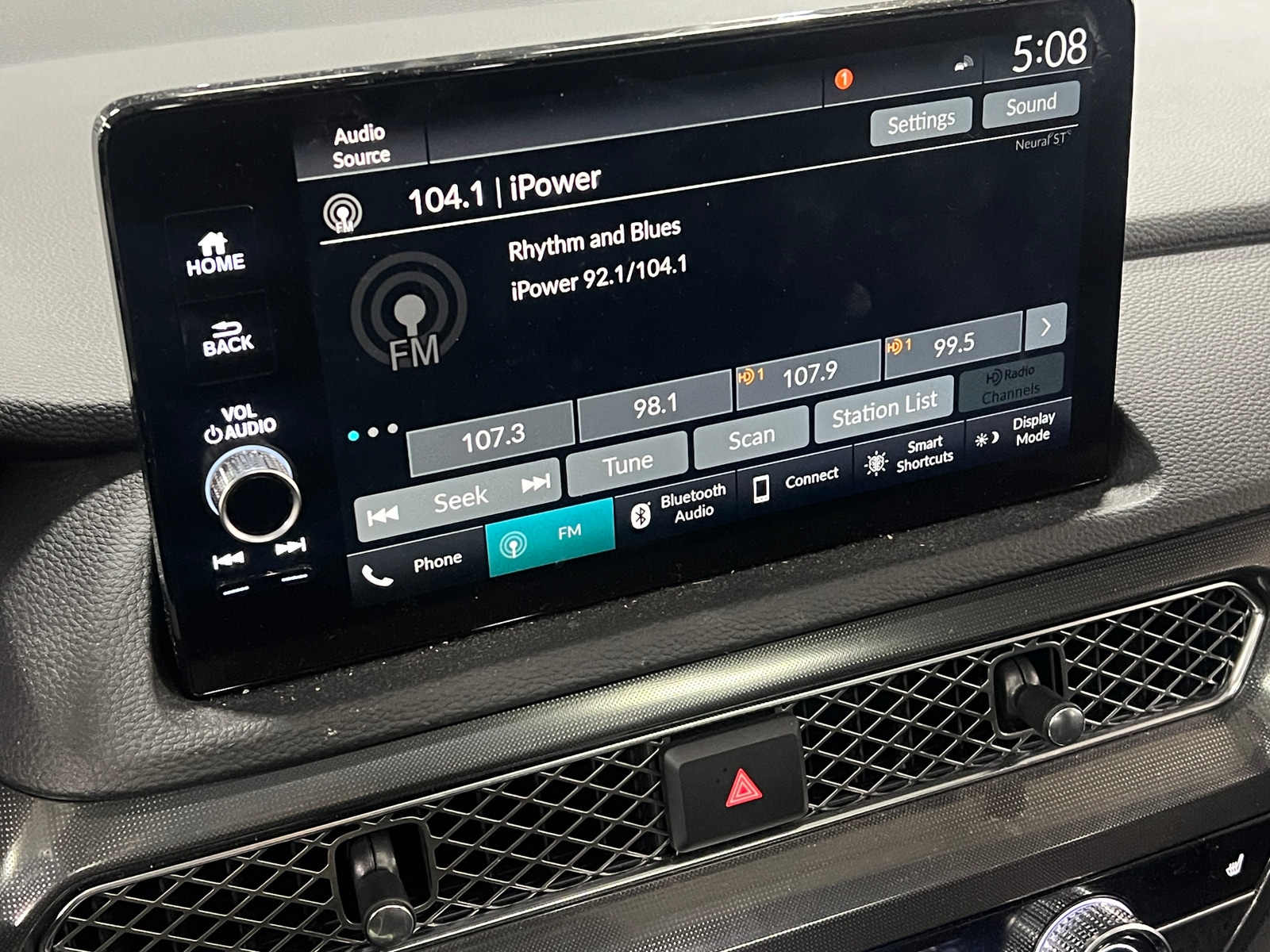 Thumbnail: 2023 Acura Integra - 4