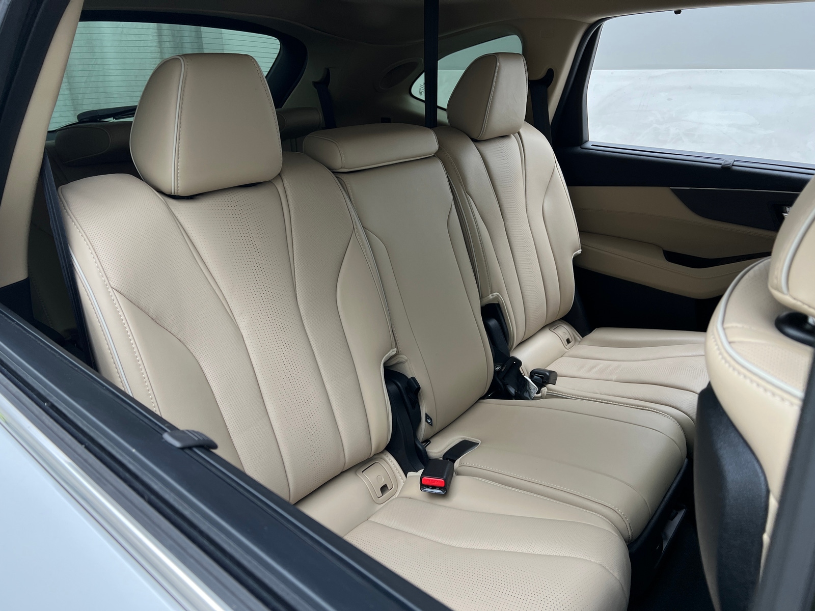 Thumbnail: 2024 Acura MDX - 5