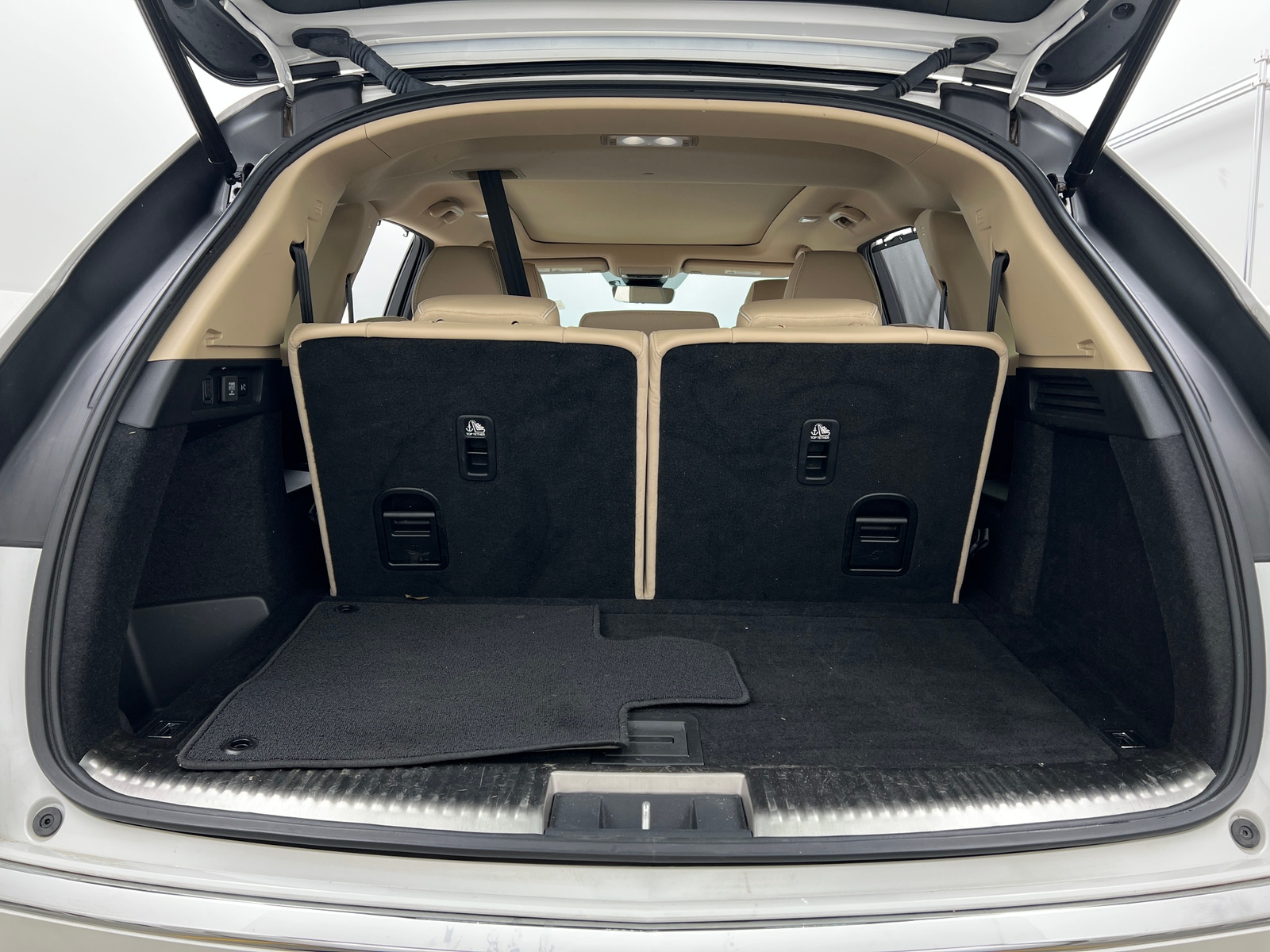 Thumbnail: 2024 Acura MDX - 6