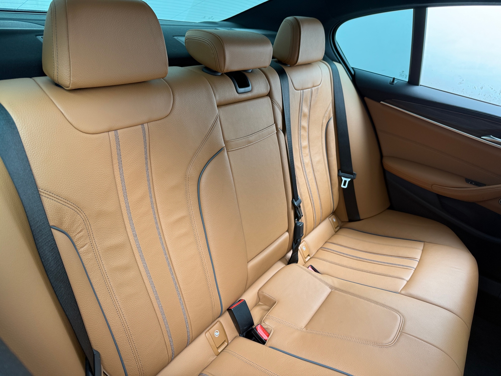 Thumbnail: 2021 BMW 5 Series - 5