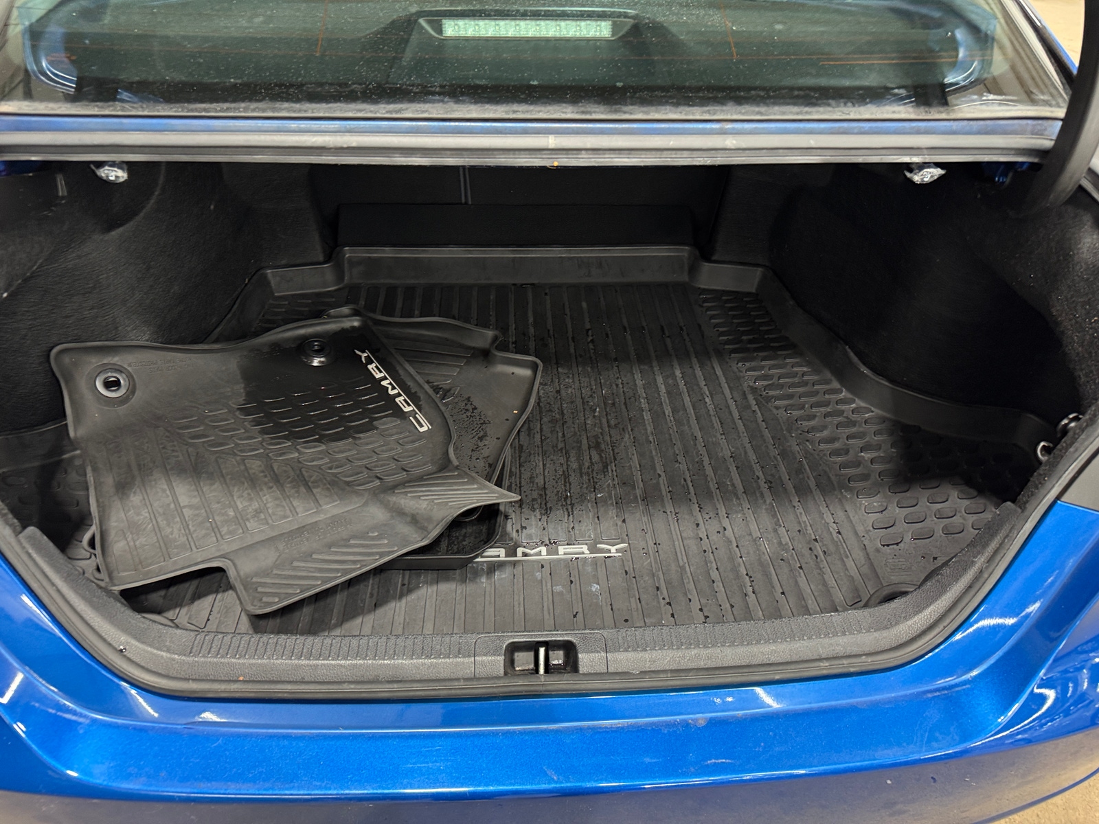 Thumbnail: 2019 Toyota Camry - 6