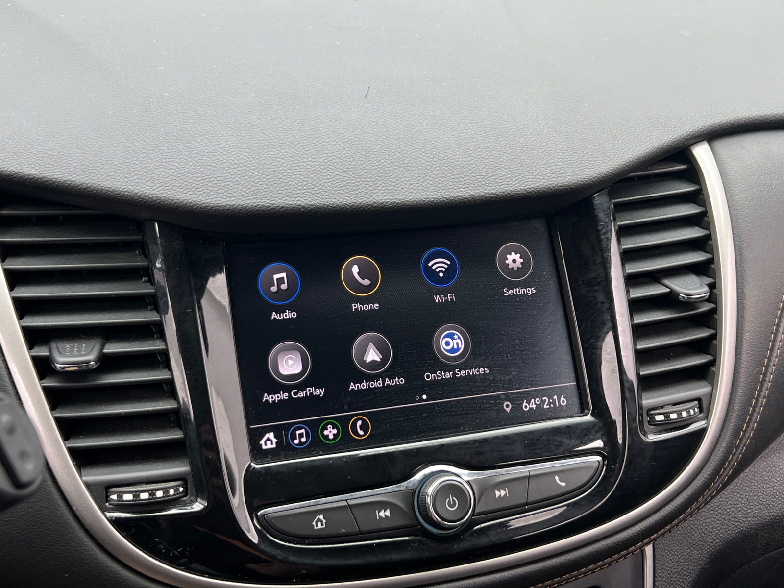 Thumbnail: 2020 Chevrolet Trax - 4