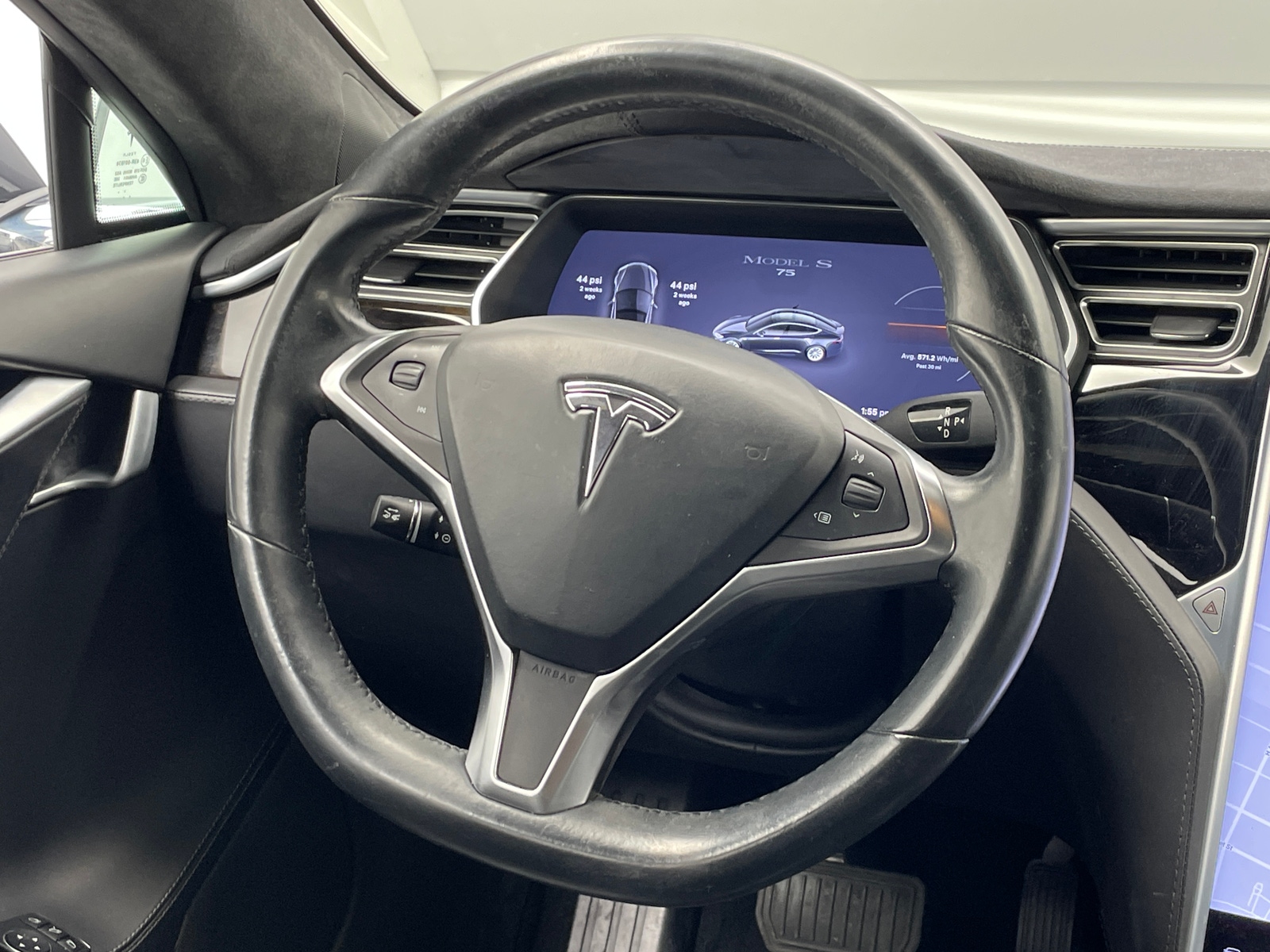 Thumbnail: 2016 Tesla Model S - 4