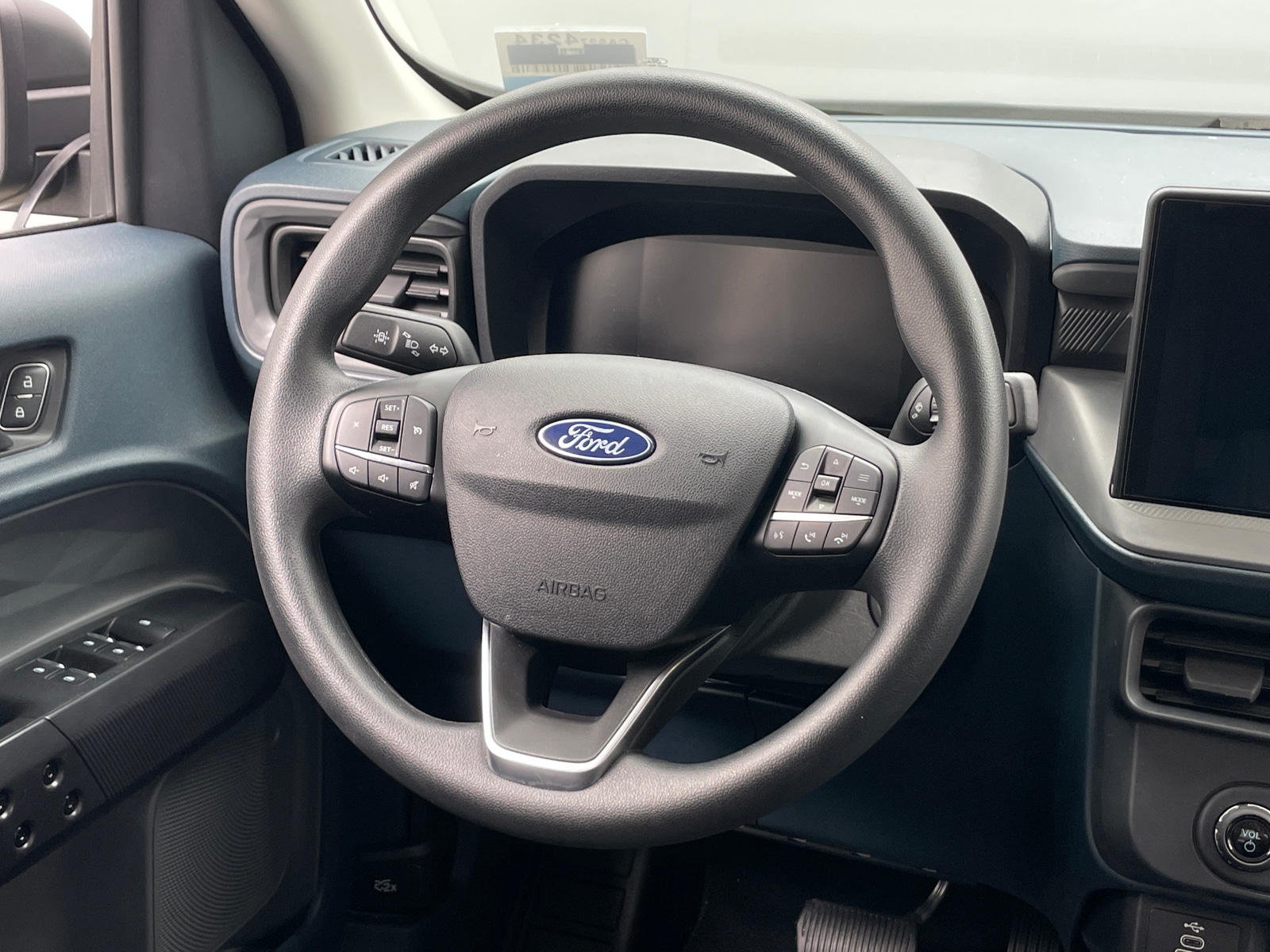 Thumbnail: 2025 Ford Maverick - 5