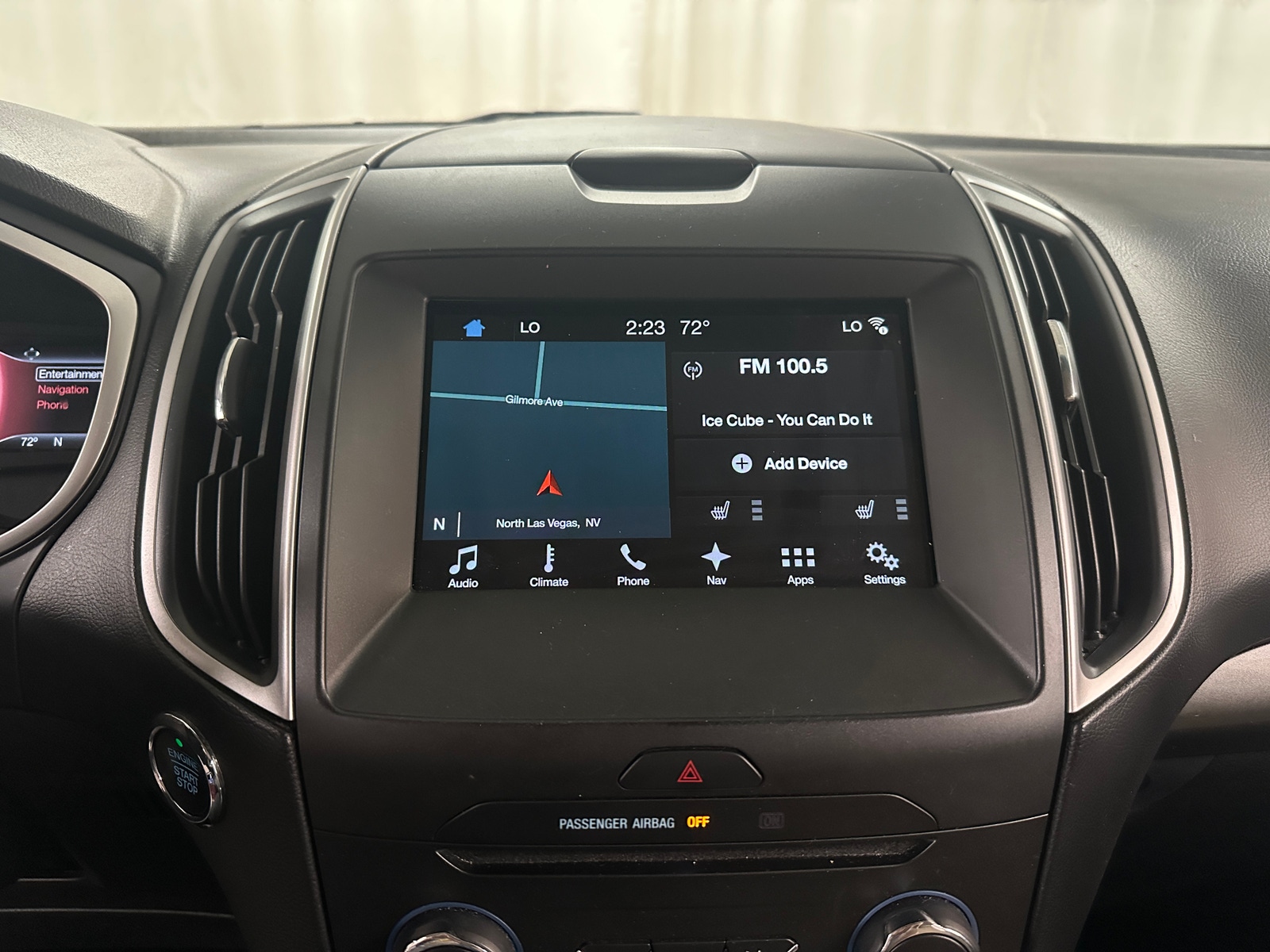 Thumbnail: 2017 Ford Edge - 3