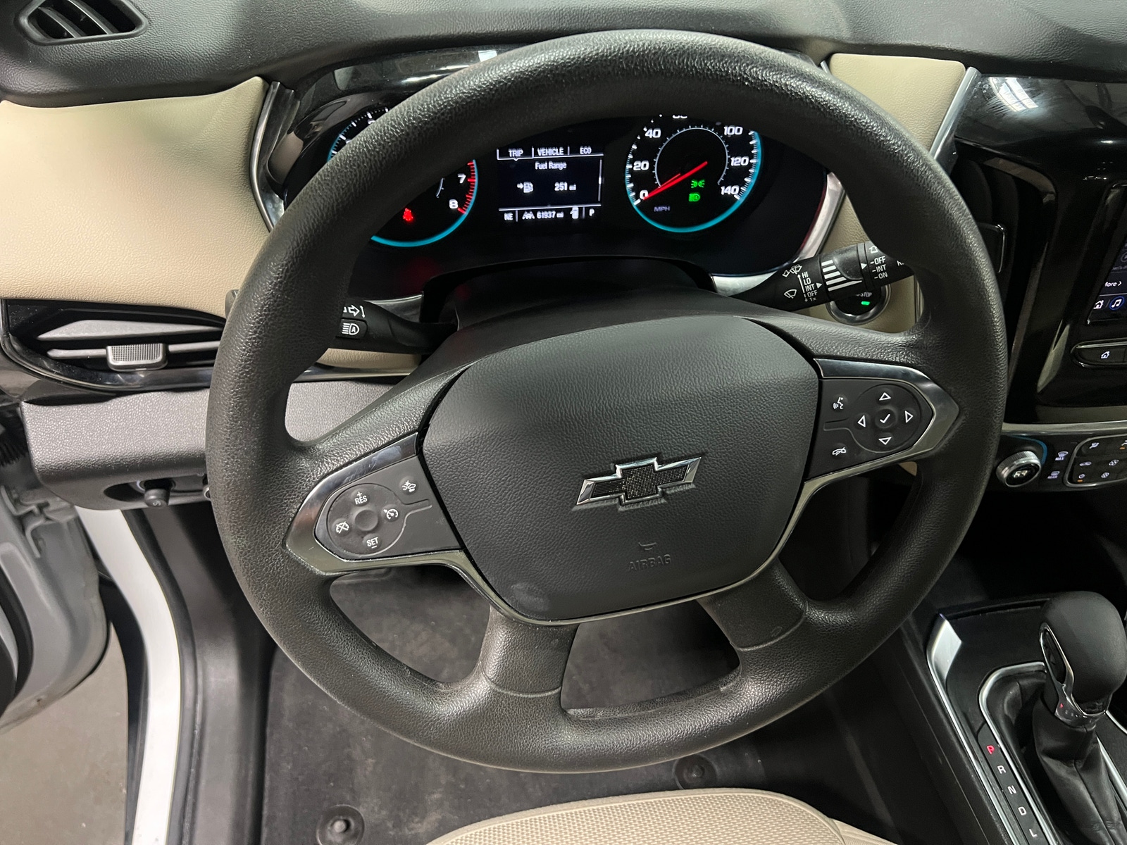 Thumbnail: 2022 Chevrolet Traverse - 5