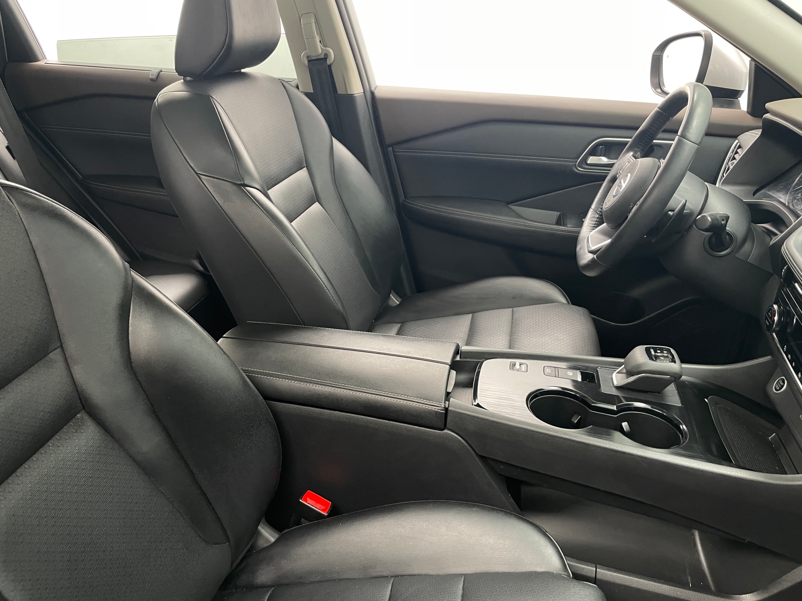 Thumbnail: 2021 Nissan Rogue - 2