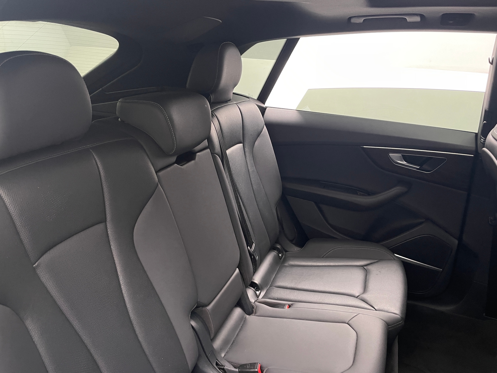 Thumbnail: 2021 Audi Q8 - 5