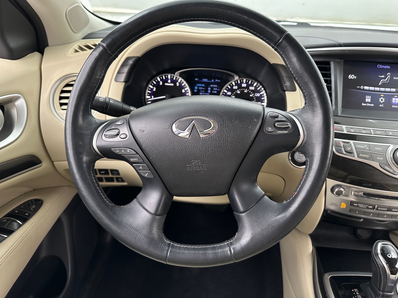 Thumbnail: 2017 INFINITI QX60 - 4