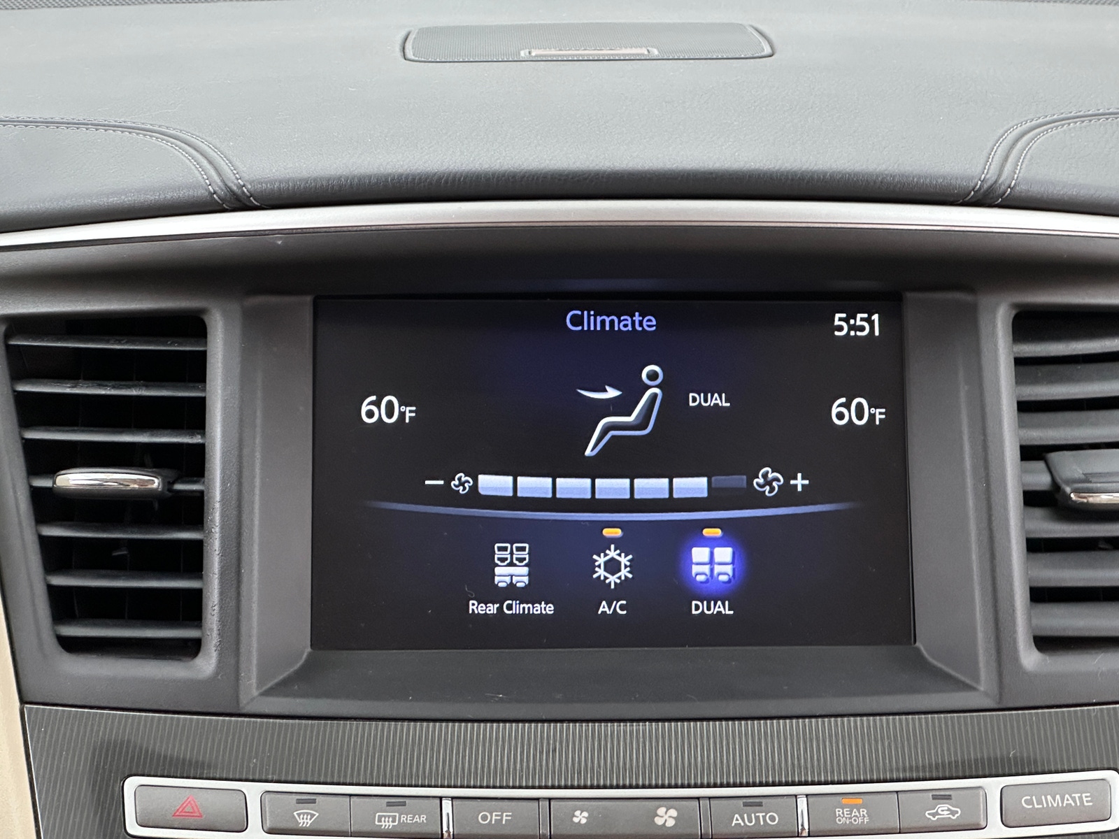 Thumbnail: 2017 INFINITI QX60 - 3