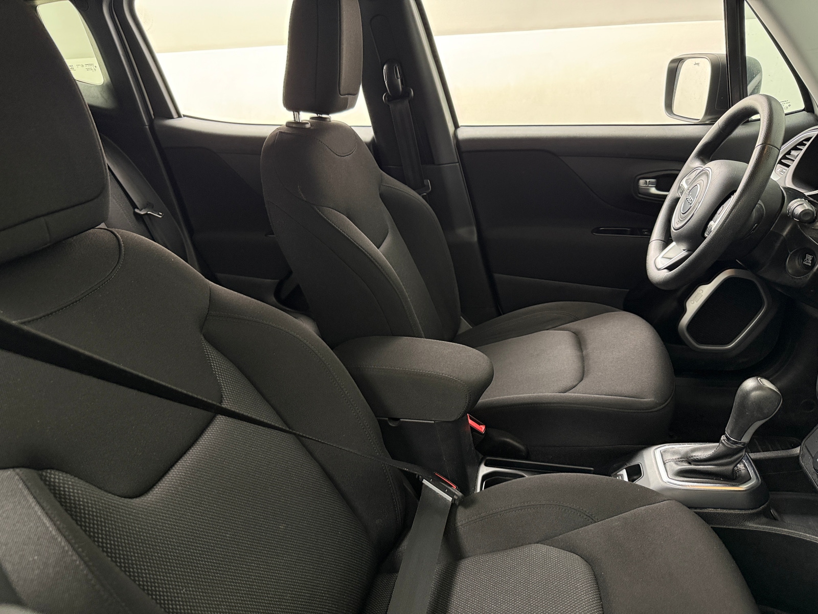 Thumbnail: 2019 Jeep Renegade - 2